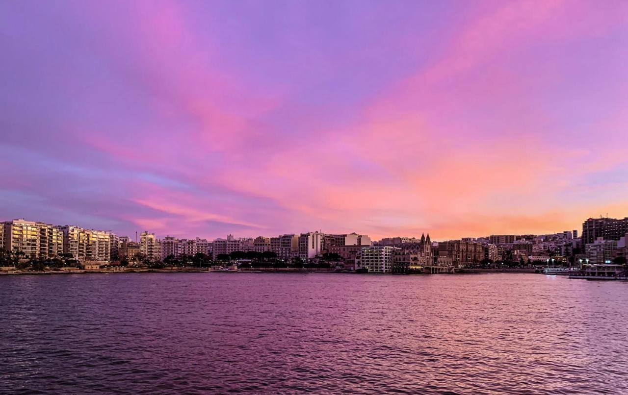 Cavalieri Art Hotel San Ġiljan Buitenkant foto